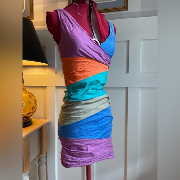 Nicole Miller Dresses & Skirts - Nicole Miller Mini Dress Size 2